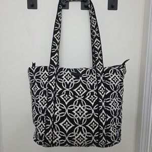 Vera Bradley- Black & White printed tote bag